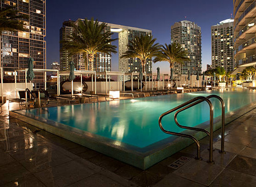 Hotel & Staycations